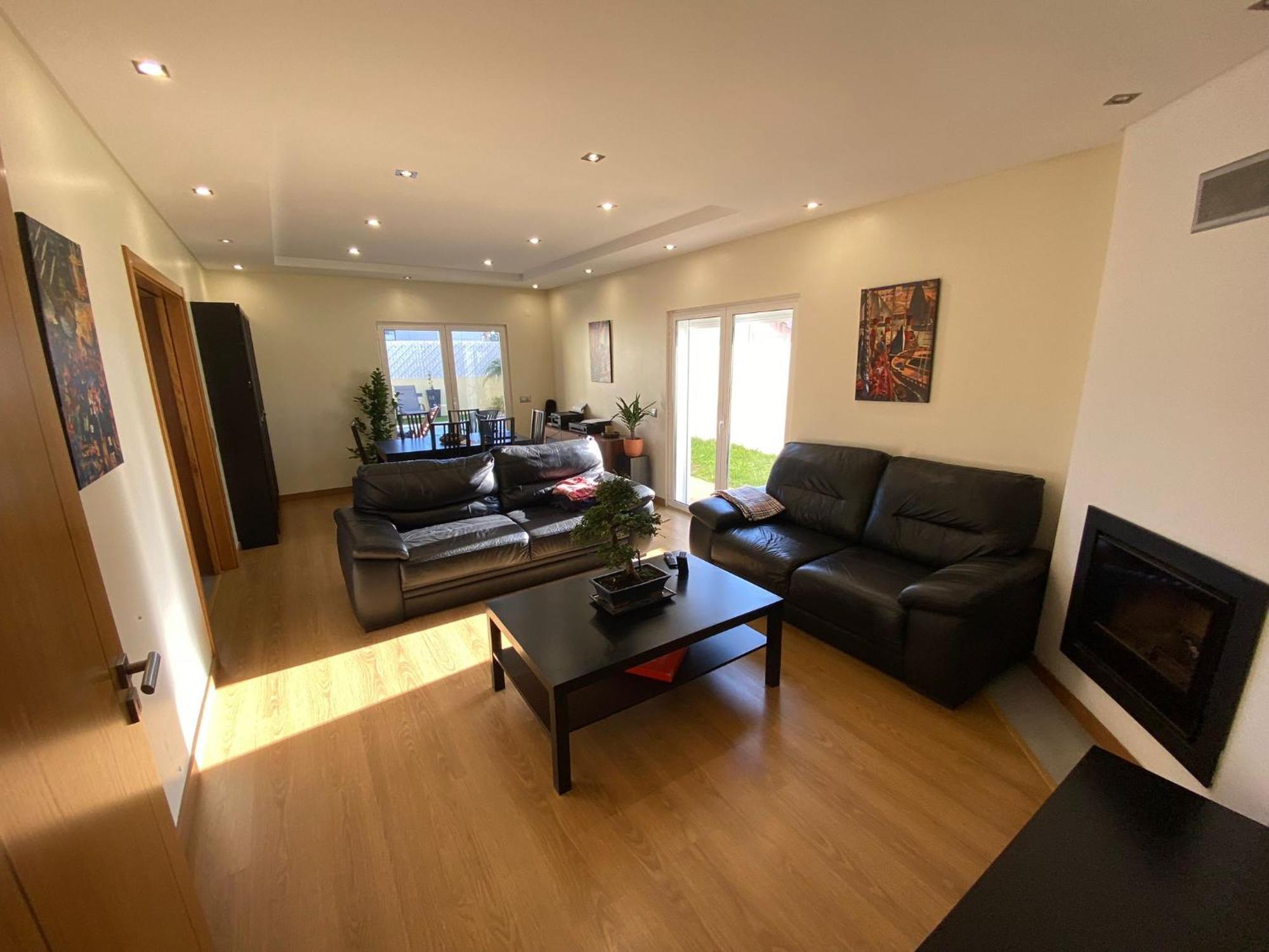 Zion Guest House Almada Luaran gambar